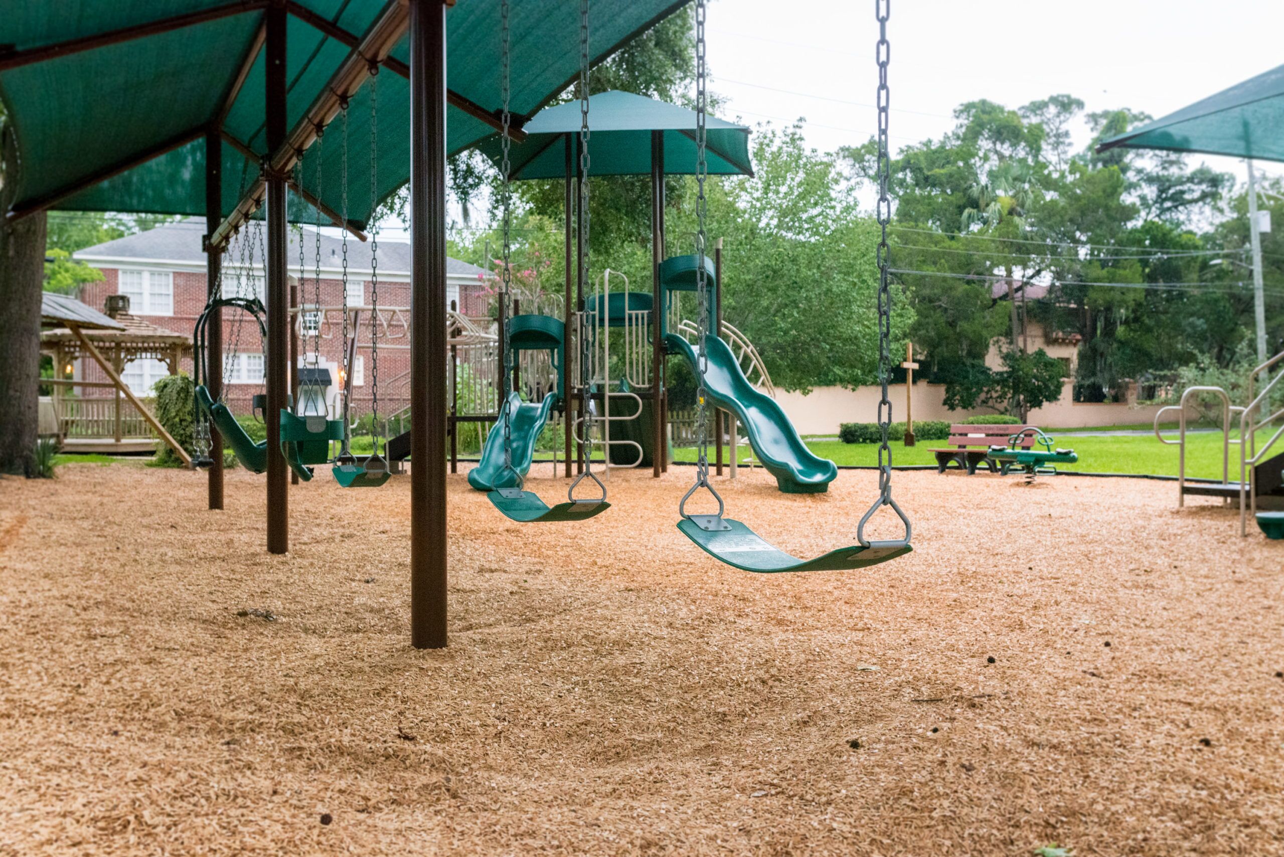 1-Bay Swing with Shade - Image 3